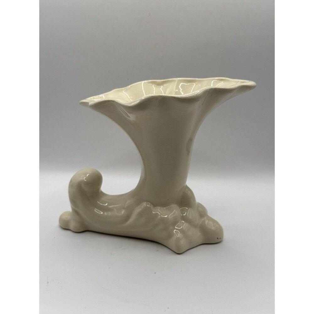 Vintage Shawnee Pottery Horn A Plenty Cornucopia 5" Vase/Planter Unmarked